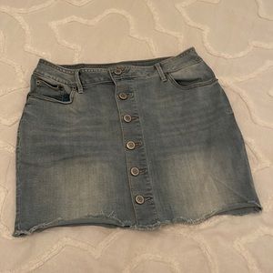MAURICES denim skirt size 12
